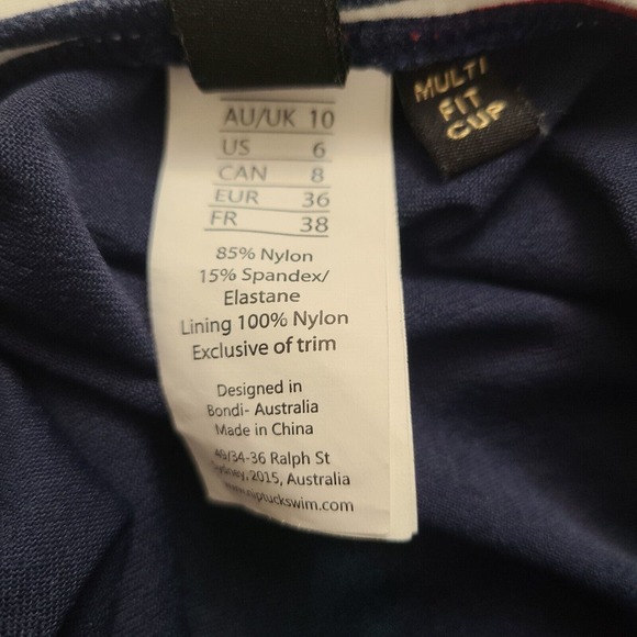 Niptuck Swim Womens Tankini Swimsuit Top Navy Red Stripe Multi Fit Cup Size 6 - Picture 6 of 9